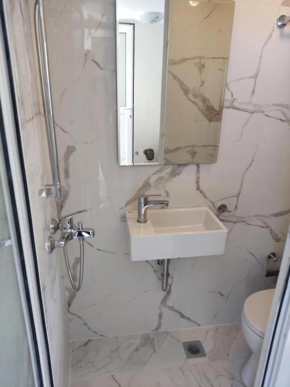 Center Small Penthouse Apartment Athens