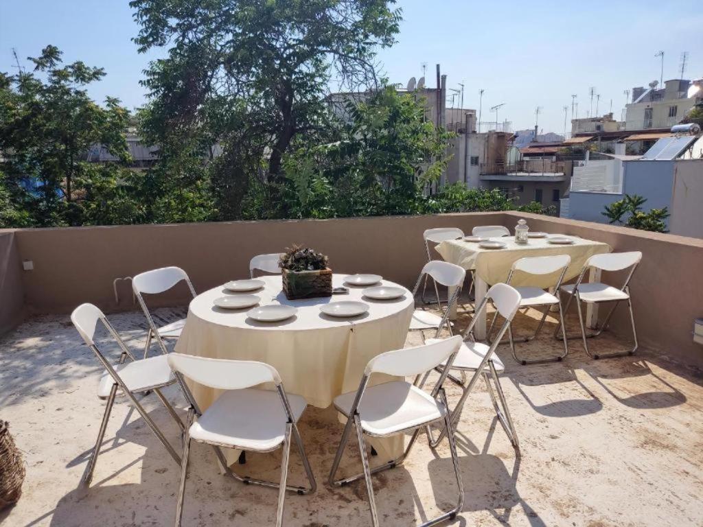 Center Small Penthouse Apartment
