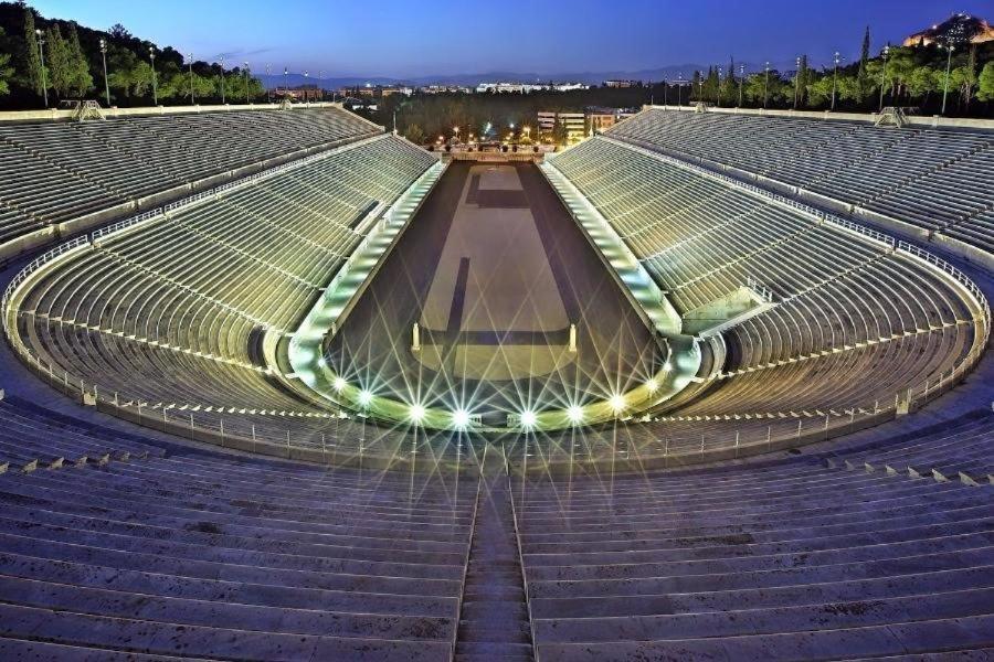 Center Small Penthouse * Athen