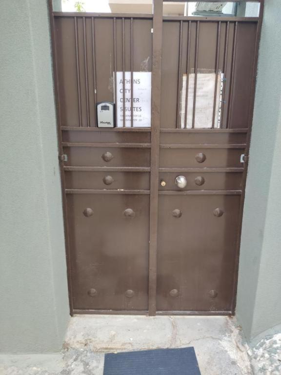 Center Small Penthouse Athen